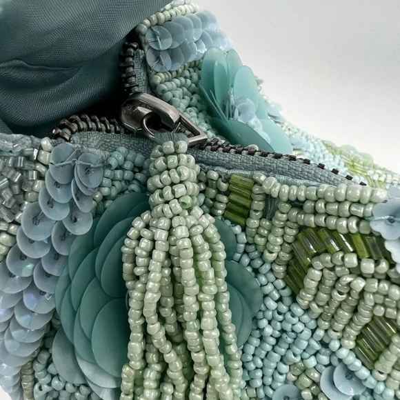 Handcrafted In India Viral Rare Shoulder Pearl Beaded Bag Turquoise Blue NWT - Picture 4 of 9